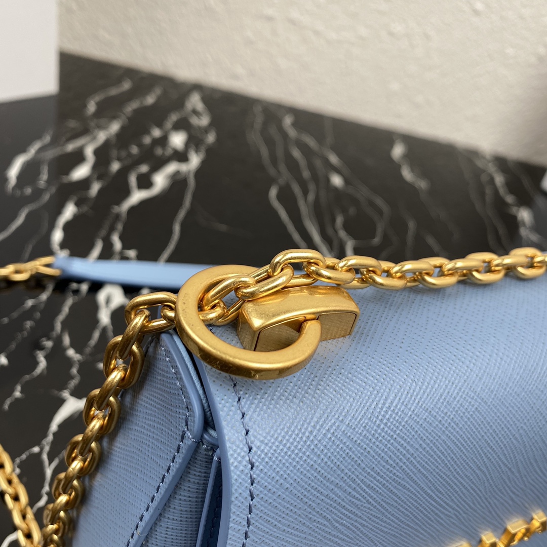 Pra*a saffiano leather shoulder bag golden metal blue 1bd275 22 x 14 x 6.5 cm