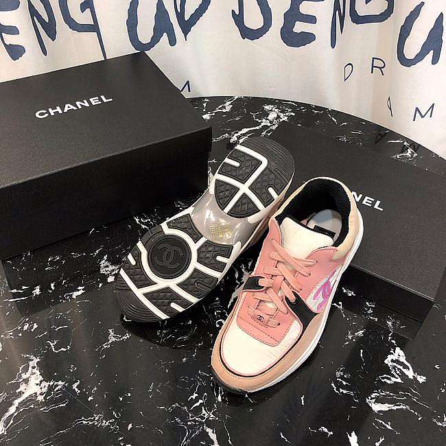 Ch**el sneaker 012