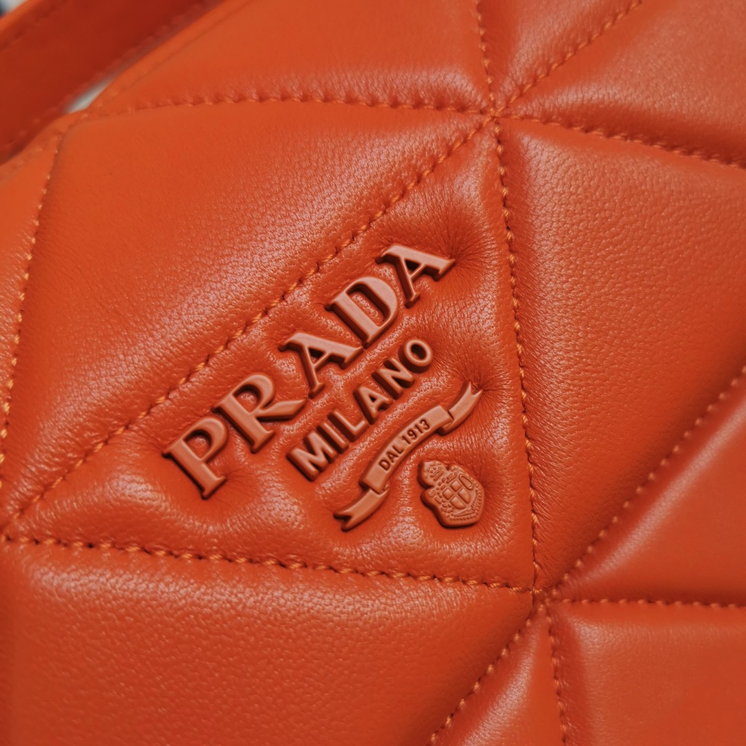 Pra*a large nappa leather Pra*a spectrum bag orange 1bd231 27 × 18.5 × 9 cm