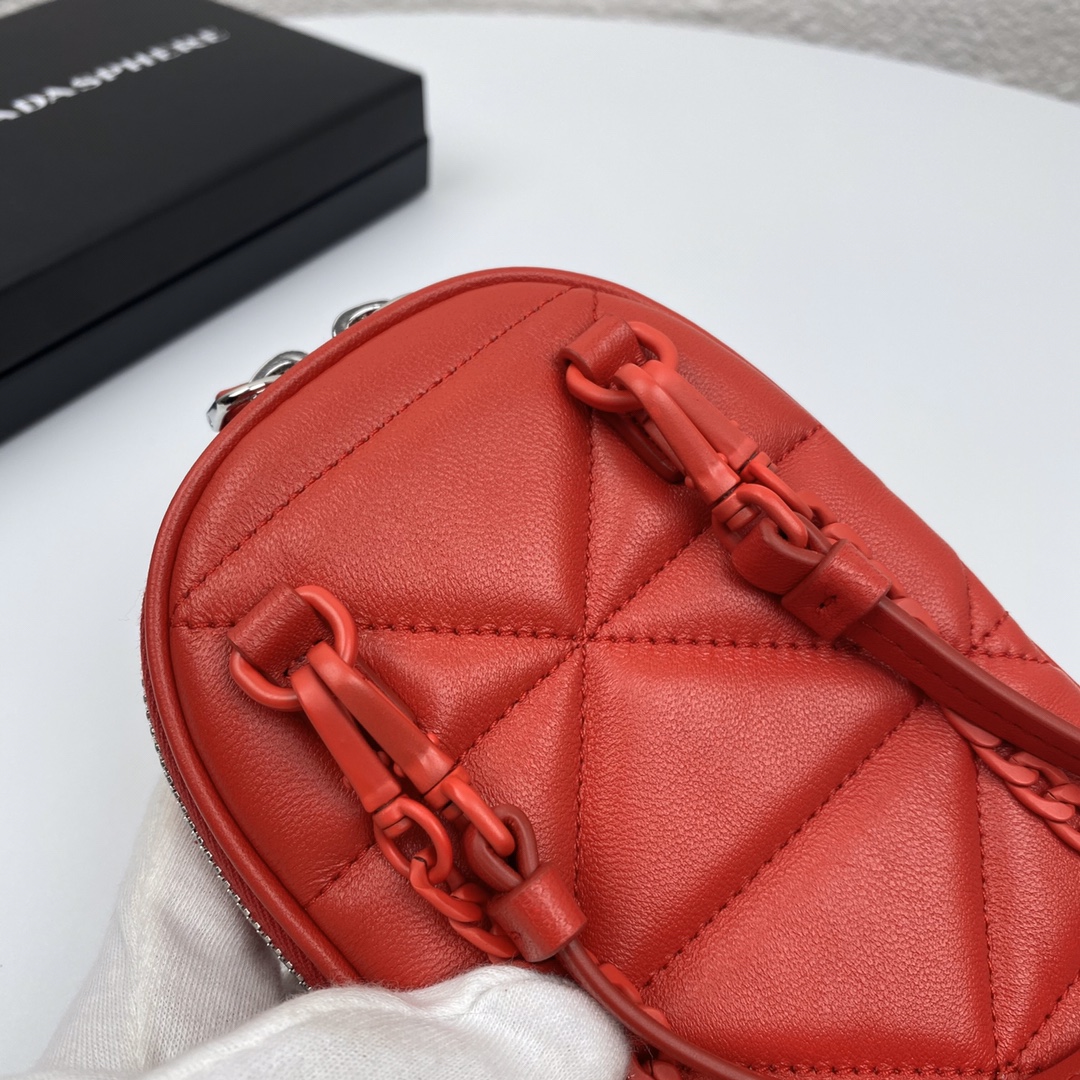 Pra*a mini spectrum quilted nappa leather red 1dh030 10.5 x 18 cm