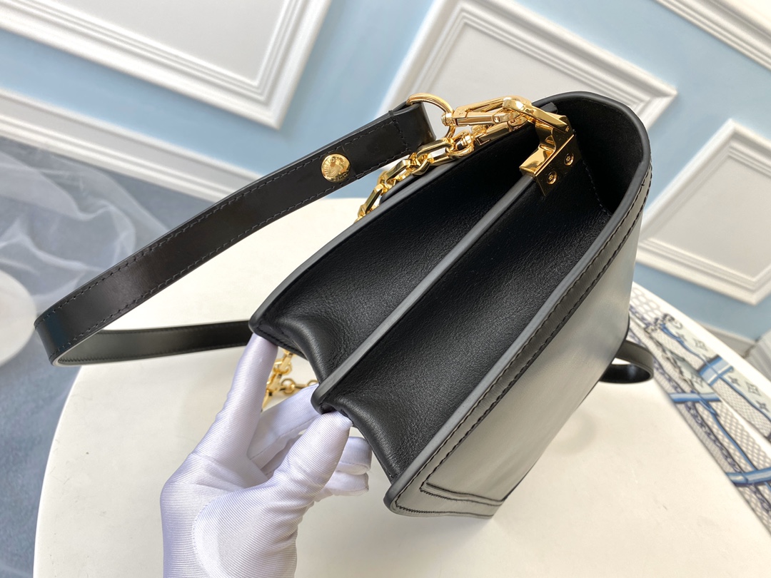 l0vis Vvtt0n dauphine lugano mm leather black m55821 25 x 17 x 10.5 cm