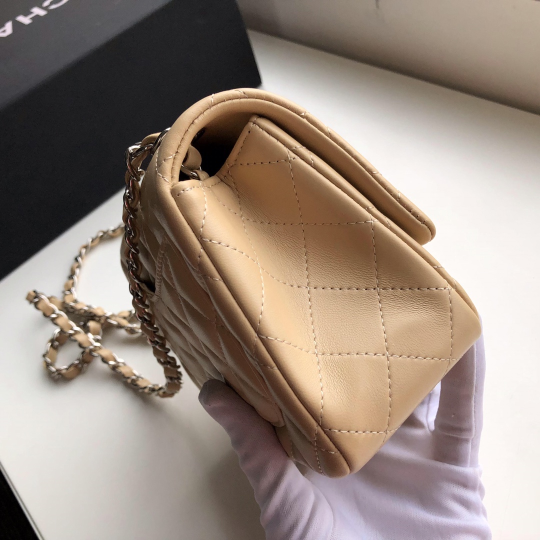 Ch**el mini flap bag lambskin silver metal beige a35200 17cm