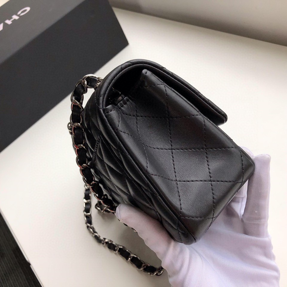 Ch**el mini flap bag lambskin silver metal black a35200 17cm