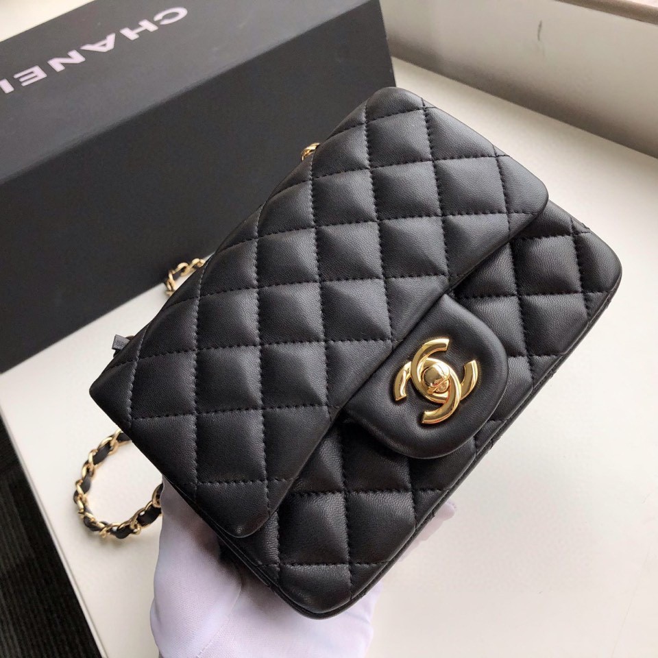Ch**el mini flap bag lambskin golden metal black a35200 17cm