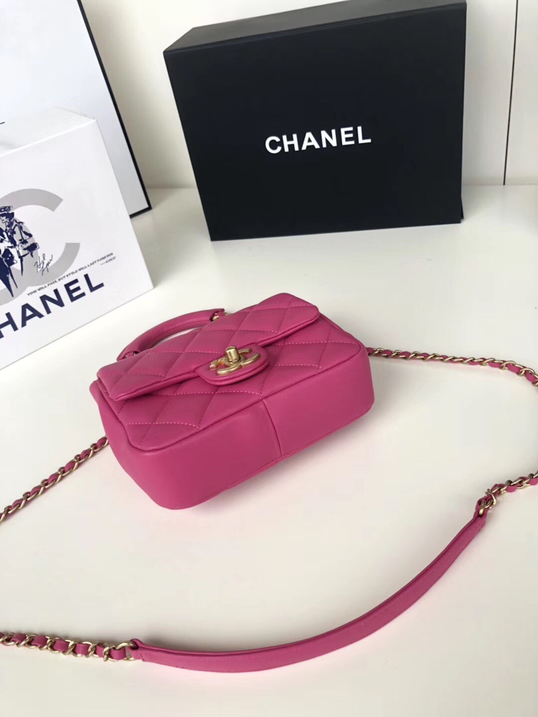 Ch**el small circular handle bag lambskin pink as1357 20 x 18 x 7.5 cm