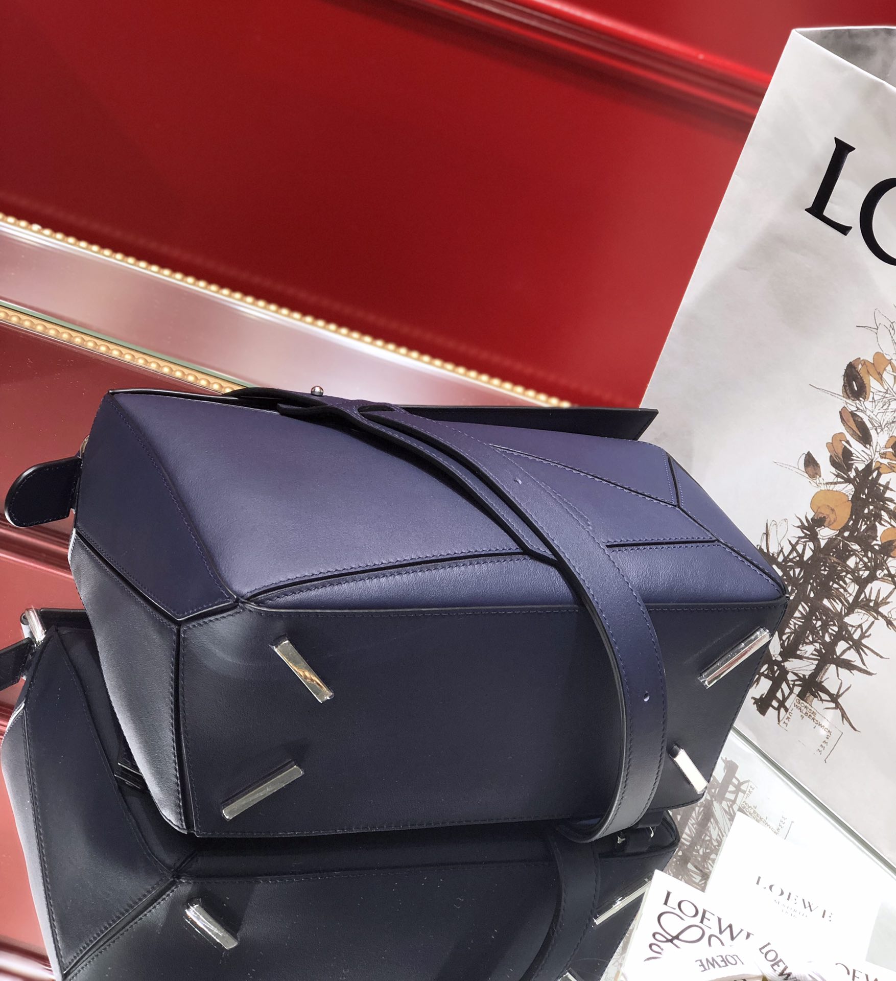 L0ew* medium puzzle bag classic calfskin purple 322.30.s20 29 x 18 x 12 cm