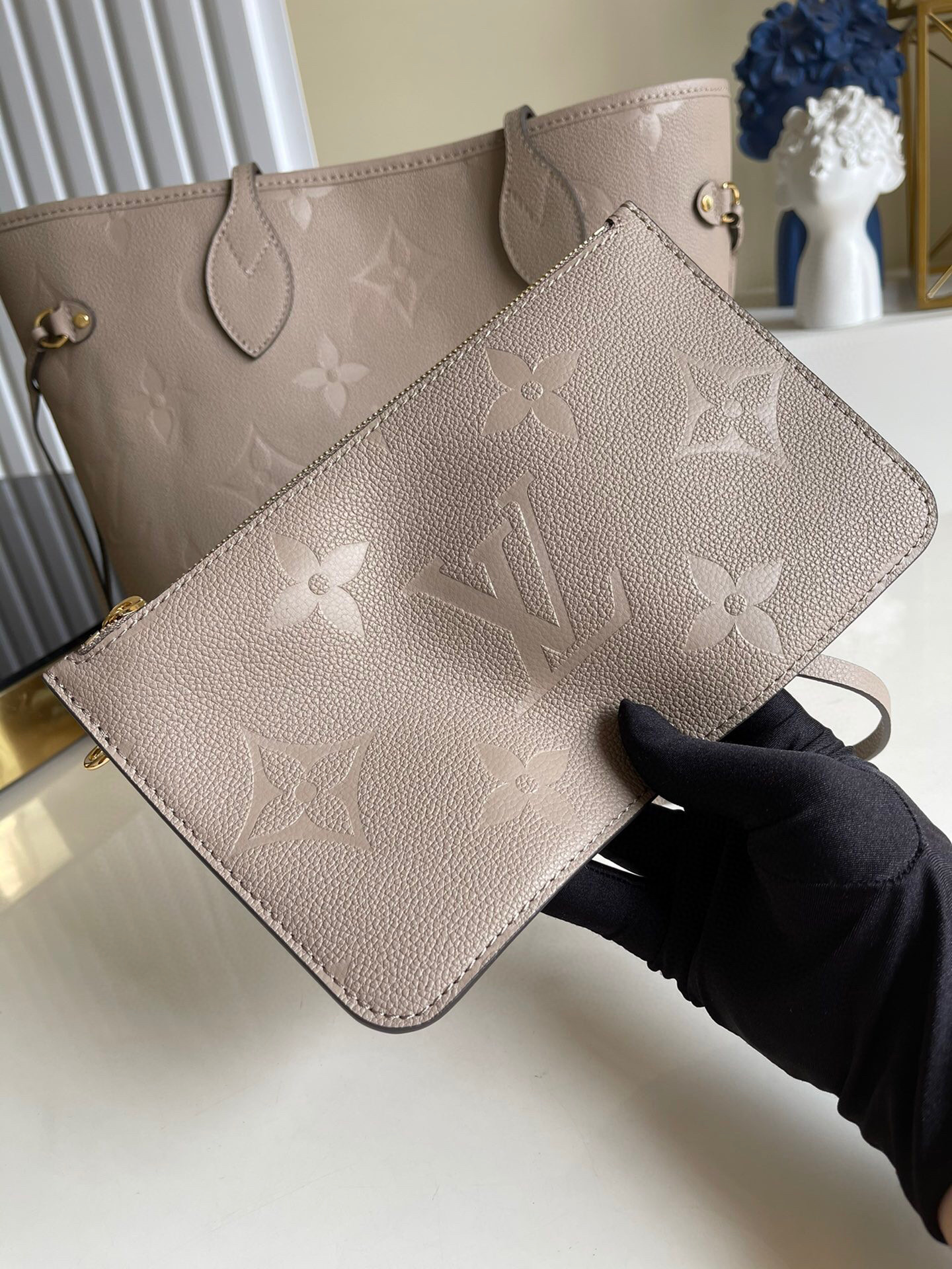 l0vis Vvtt0n neverfull mm monogram empreinte leather touretelle m45686 32 cm