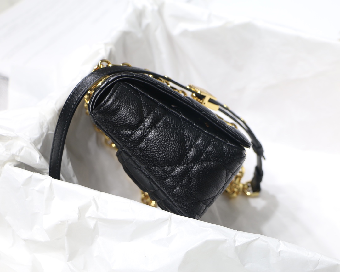 d10r small caro bag S*pple cannage calfskin black m9241 20 x 12 x 7 cm