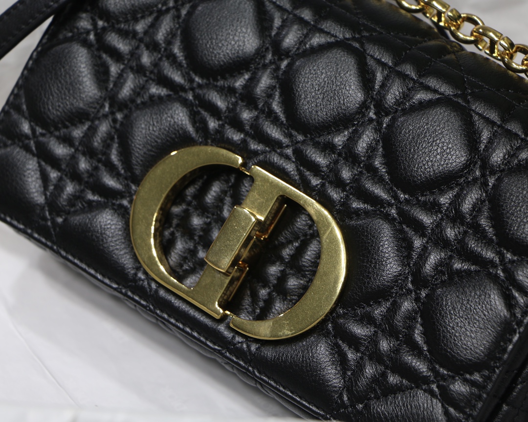 d10r small caro bag S*pple cannage calfskin black m9241 20 x 12 x 7 cm
