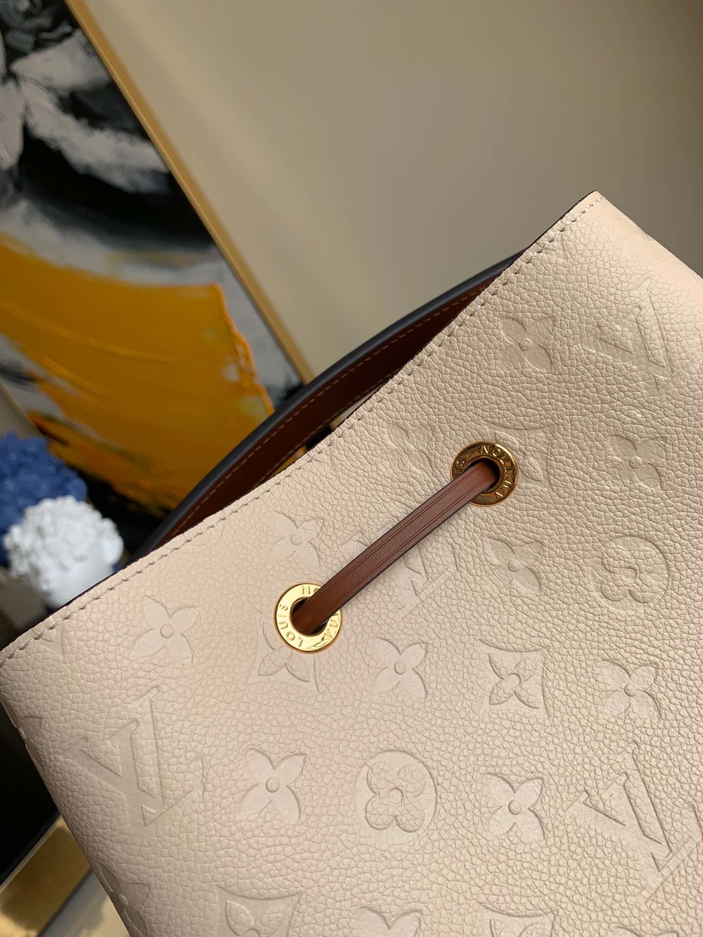 l0vis Vvtt0n nÉonoÉ mm monogram empreinte leather creme m45256 26 cm