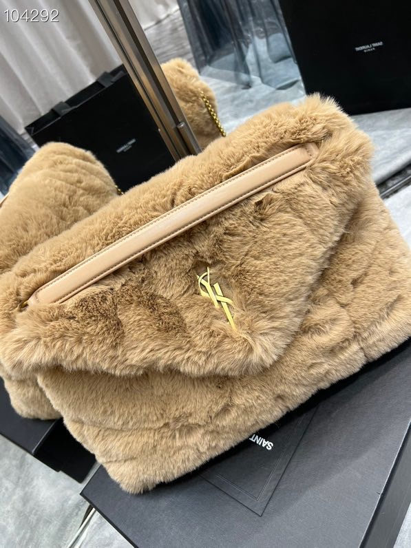 Y51 medium puffer bag in merino shearling and lambskin light brown 577475 35 × 23 × 13.5 cm
