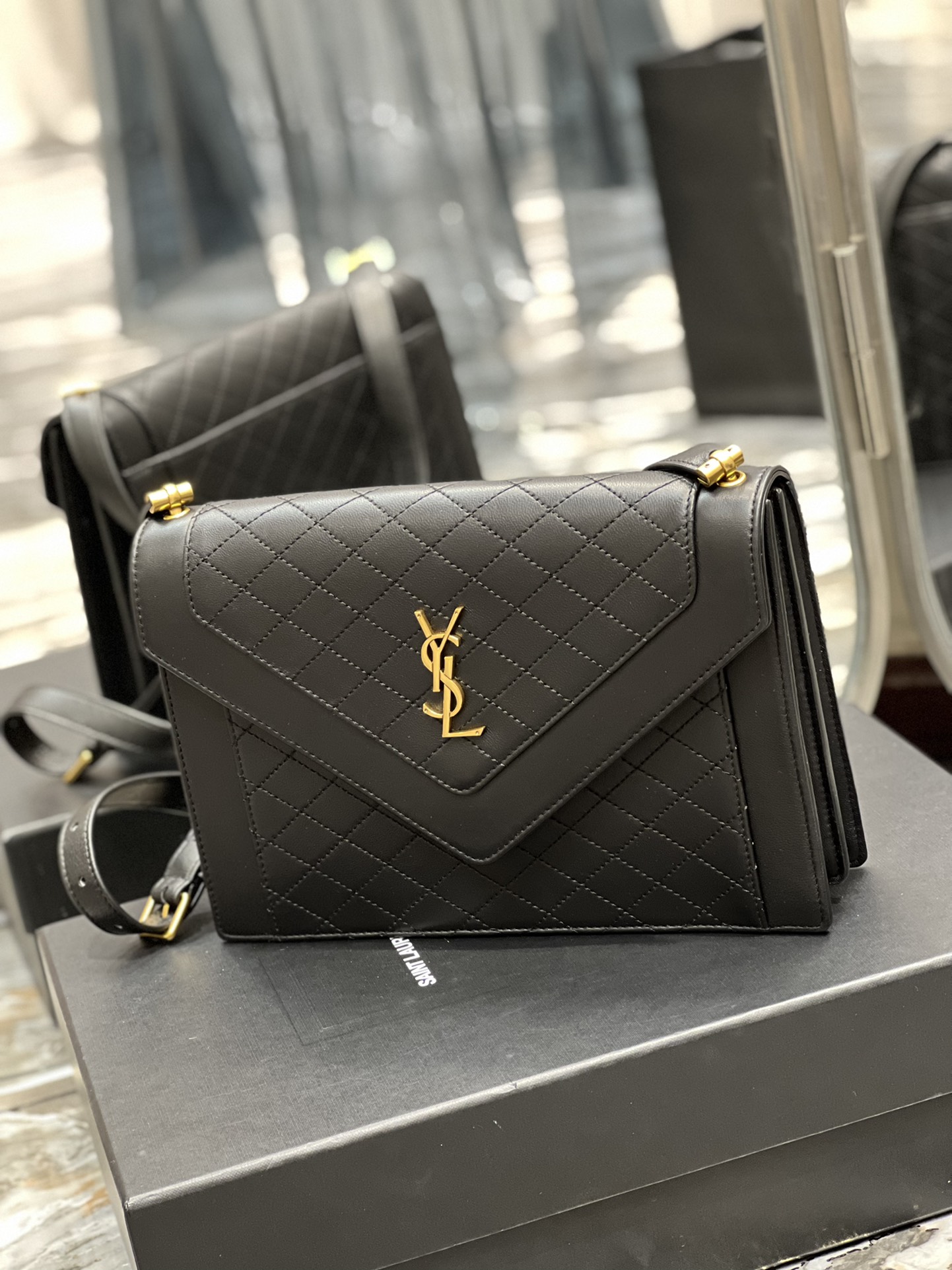 Y51 gaby satchel in quilted lambskin black 6688631 26 × 18 × 5 cm