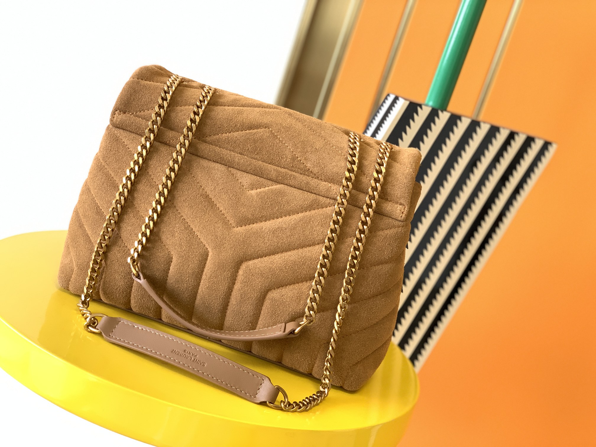 Y51 loulou small bag in y-quilted suede cinnamon 4946991 25 x 17 x 9 cm