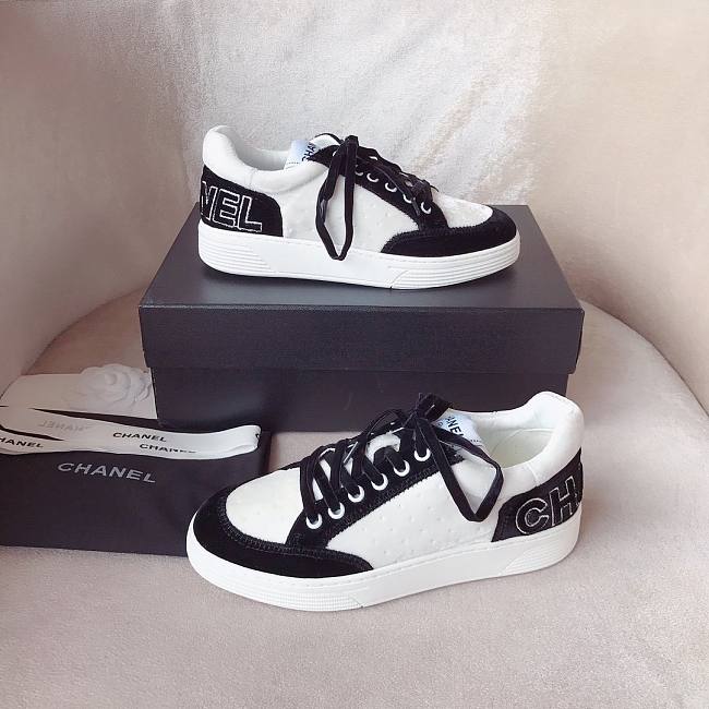 Ch**el shoes