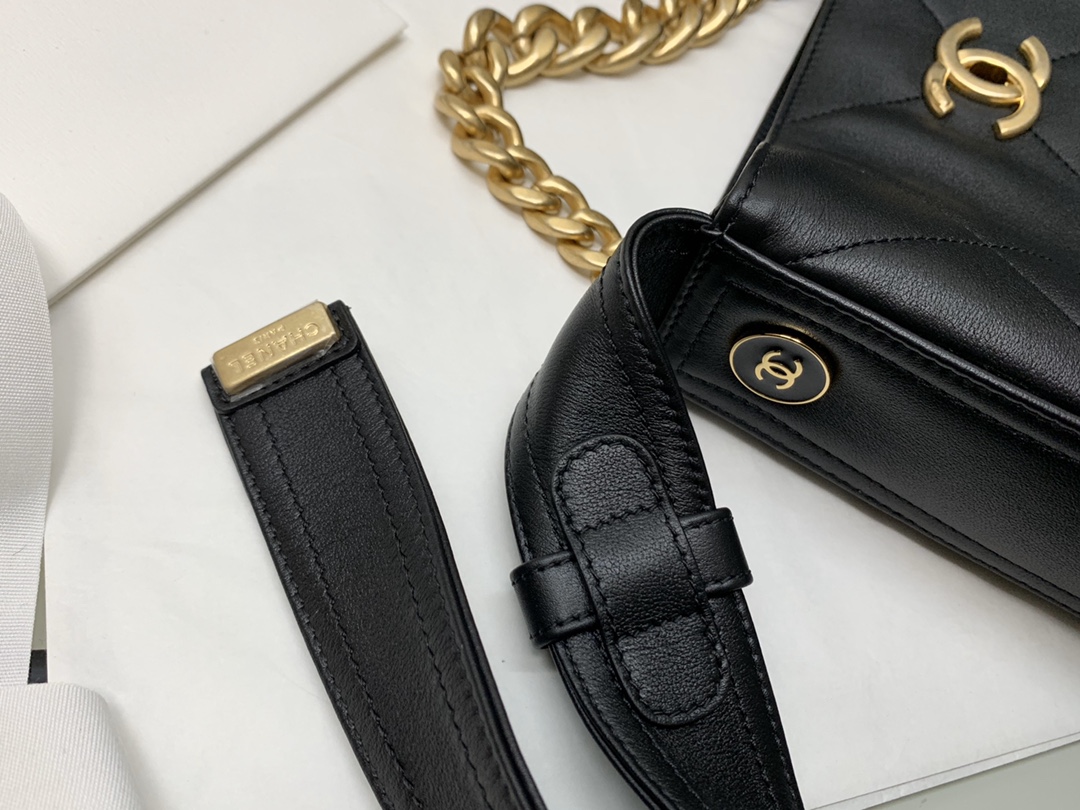Ch**el calfskin hobo bag black as2844 29cm