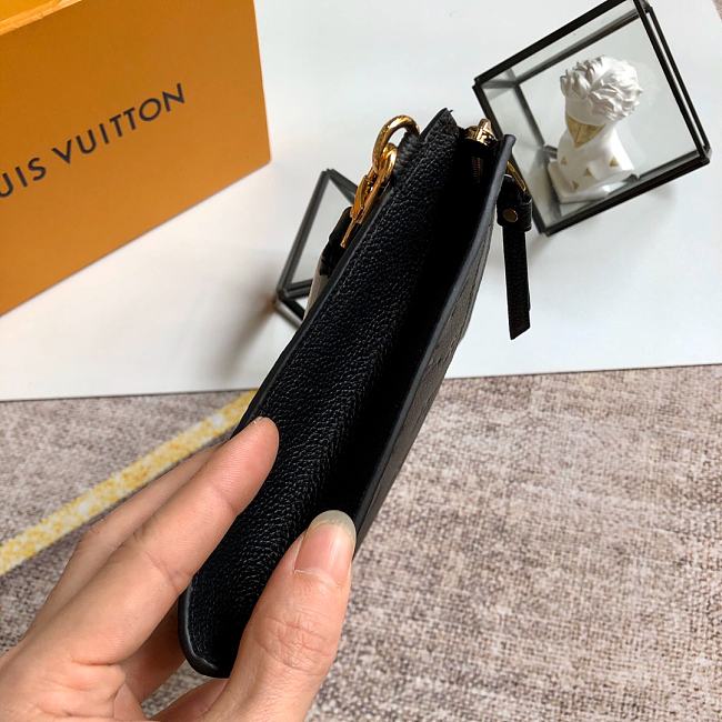 l0vis Vvtt0n pochette melanie mm black m68705 23 x 16 x 2 cm