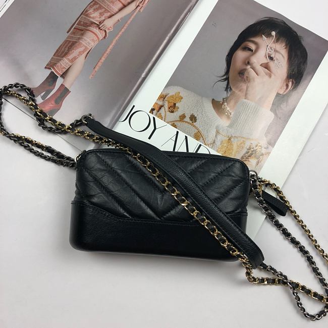 Ch**el gabrielle clutch black a94505 18 x 6 x 11 cm