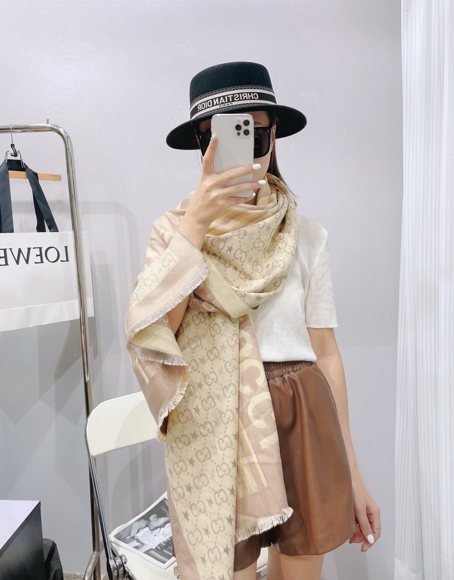 Gvc*1 scarf 04