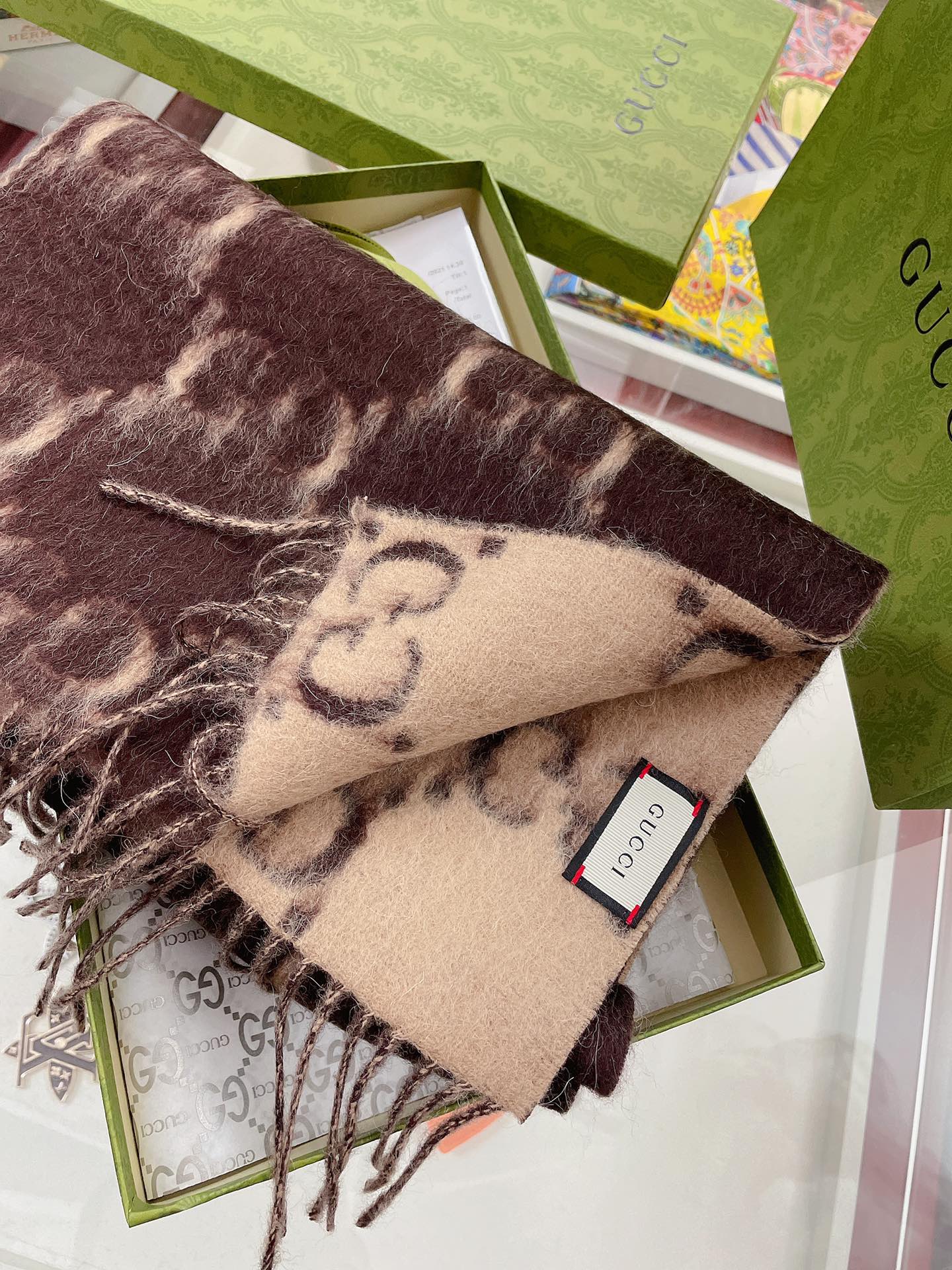 Gvc*1 scarf 09