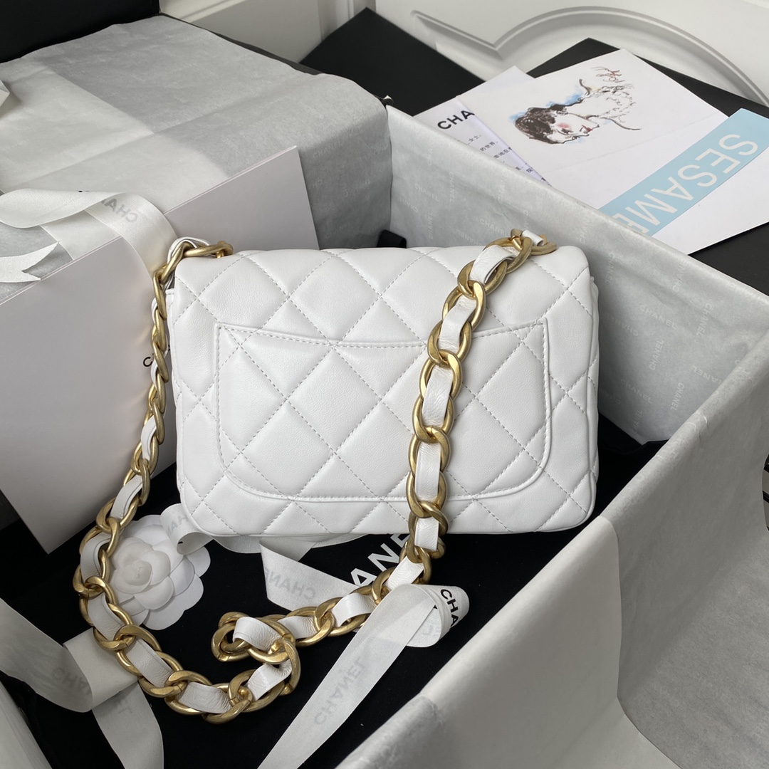 Ch**el flap bag with big chain leather white 22 × 5 × 15.5 cm