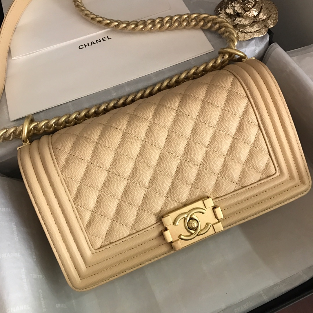 Ch**el medium boy bag classic gold-tone metal grained leather light beige a67086 25cm