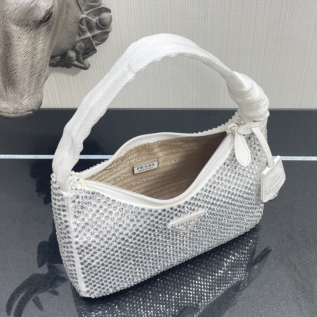Pra*a re-edition 2000 satin mini bag white 1ne515 22x12x6cm