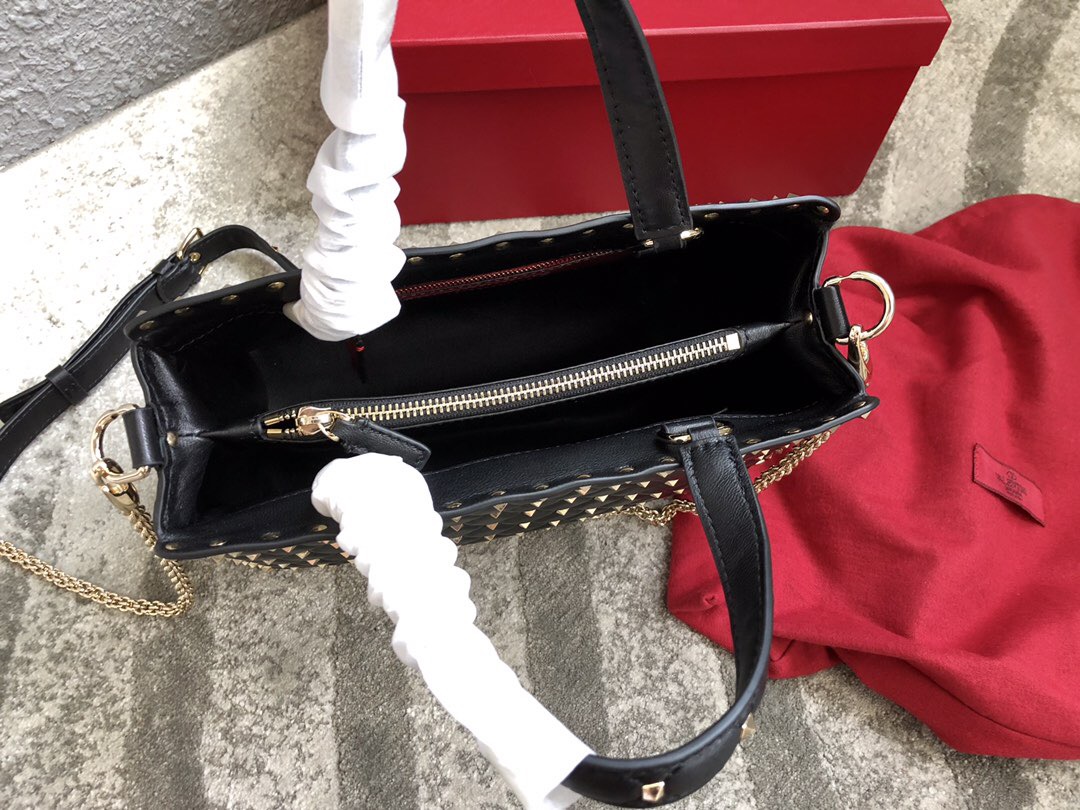Va1e*ntin0 garavani rockstud spike tote bag black 26 x 13 x 20 cm