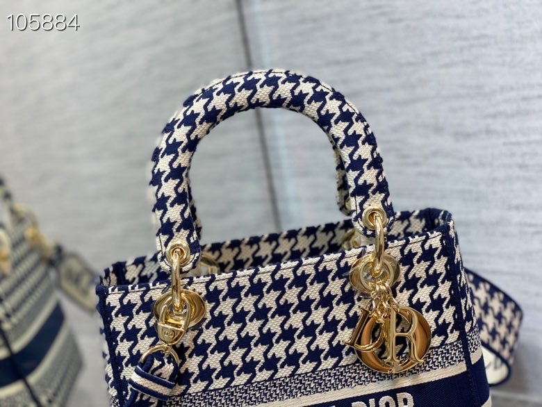 D10r medium lady d-lite bag embroidery m0565 24 cm 06