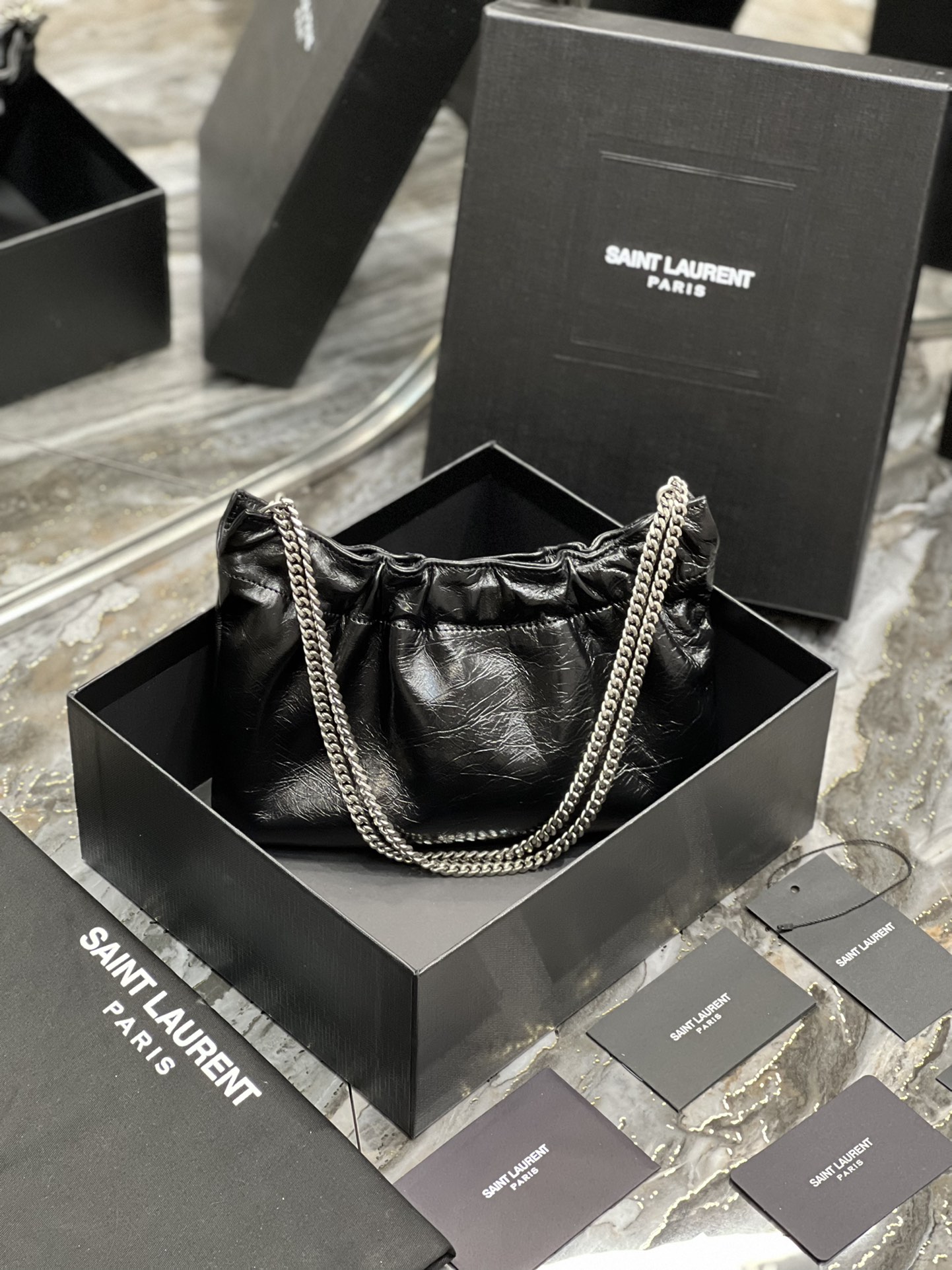 Y51 mini leather shoulder black bag 681632 24cm