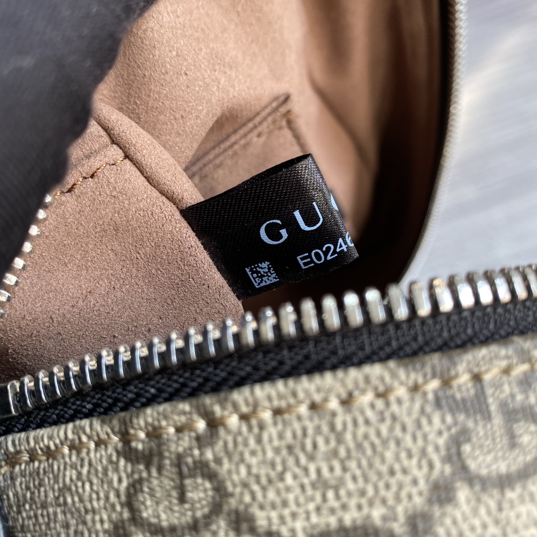 Gvc*1 pouch 406395