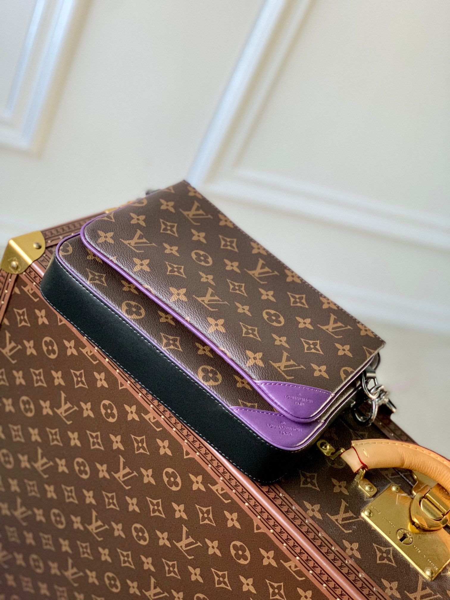 LV trio bag Material Canvas M46266