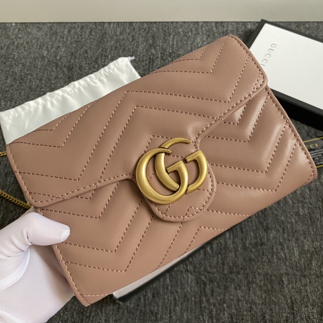 GG Marmont matelassé mini bag Rose beige 474575 – 20cm x 13cm x 6cm