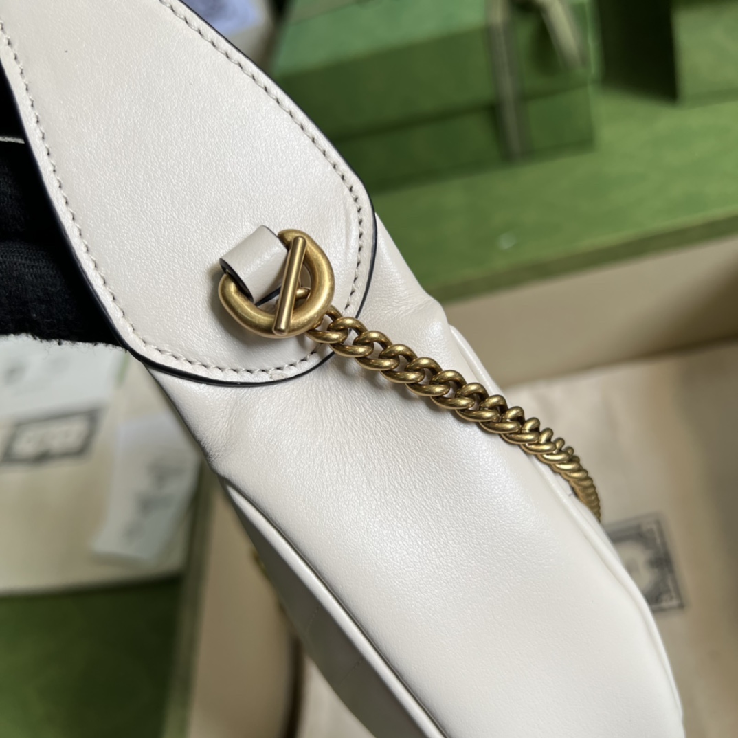 GG Marmont half-moon-shaped mini bag White 699514 – 21.5 x 11 x 5cm