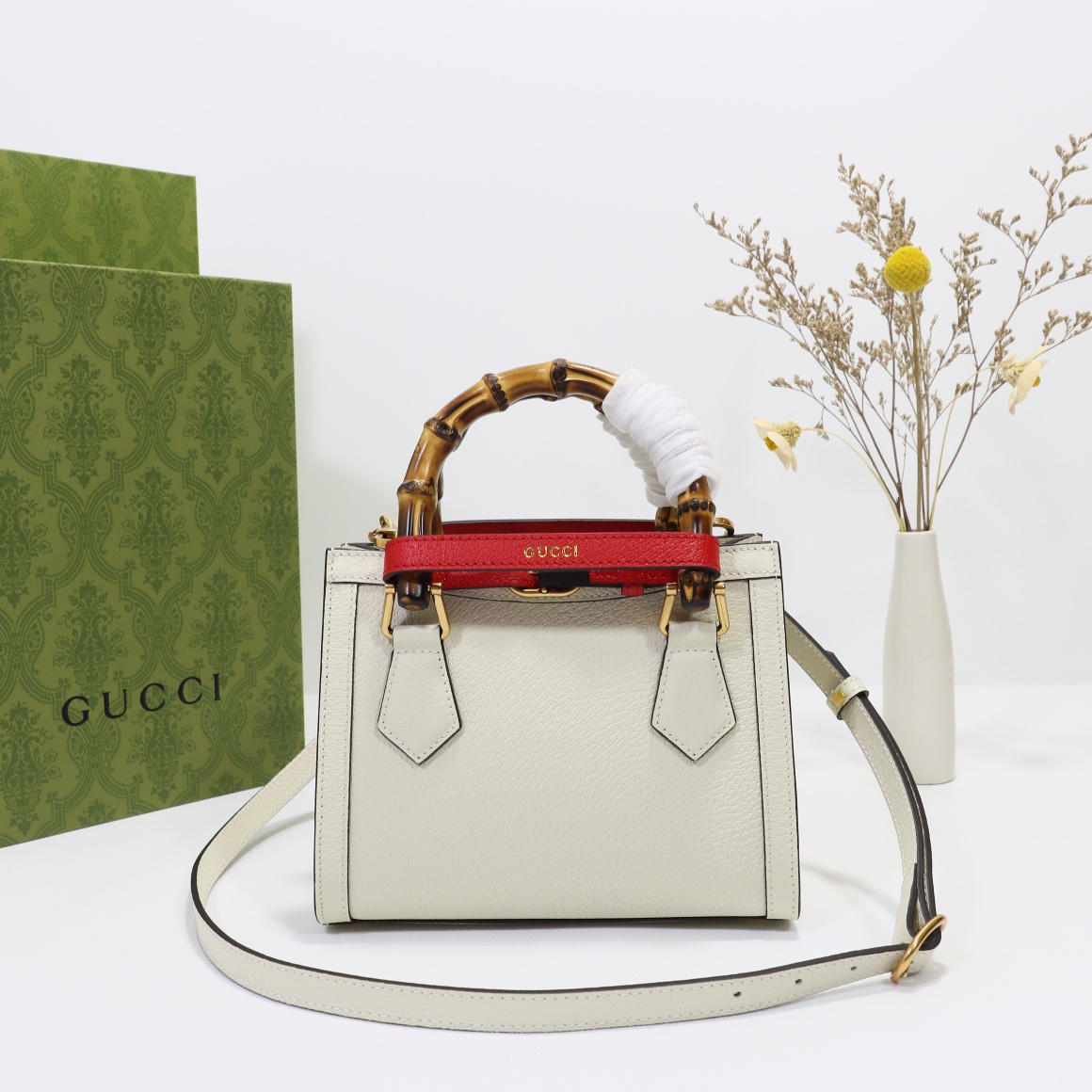Gvc*1 diana mini tote bag white 702732 - 20 x 16 x 10cm