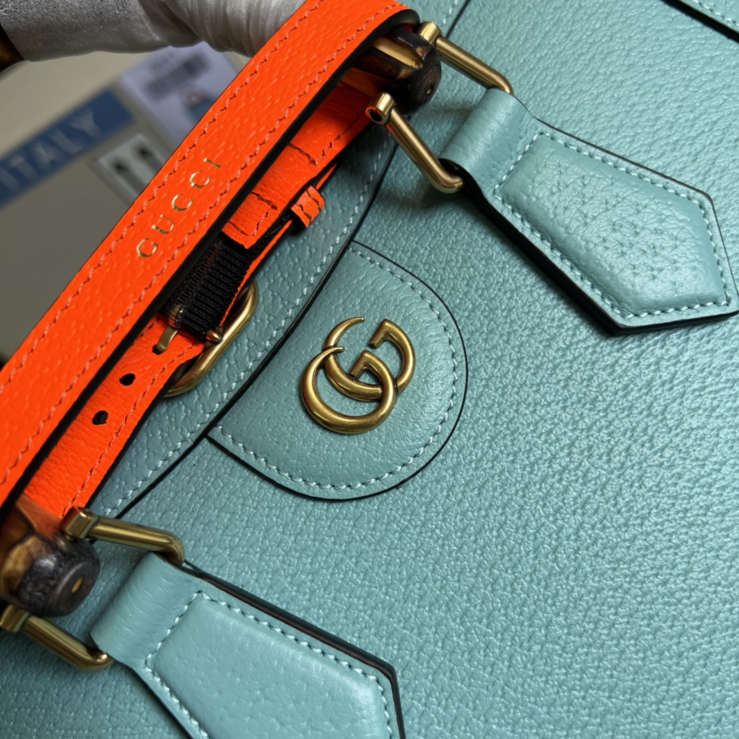 Gvc*1 diana small tote bag light blue 702721 - 27 x 24 x 11cm