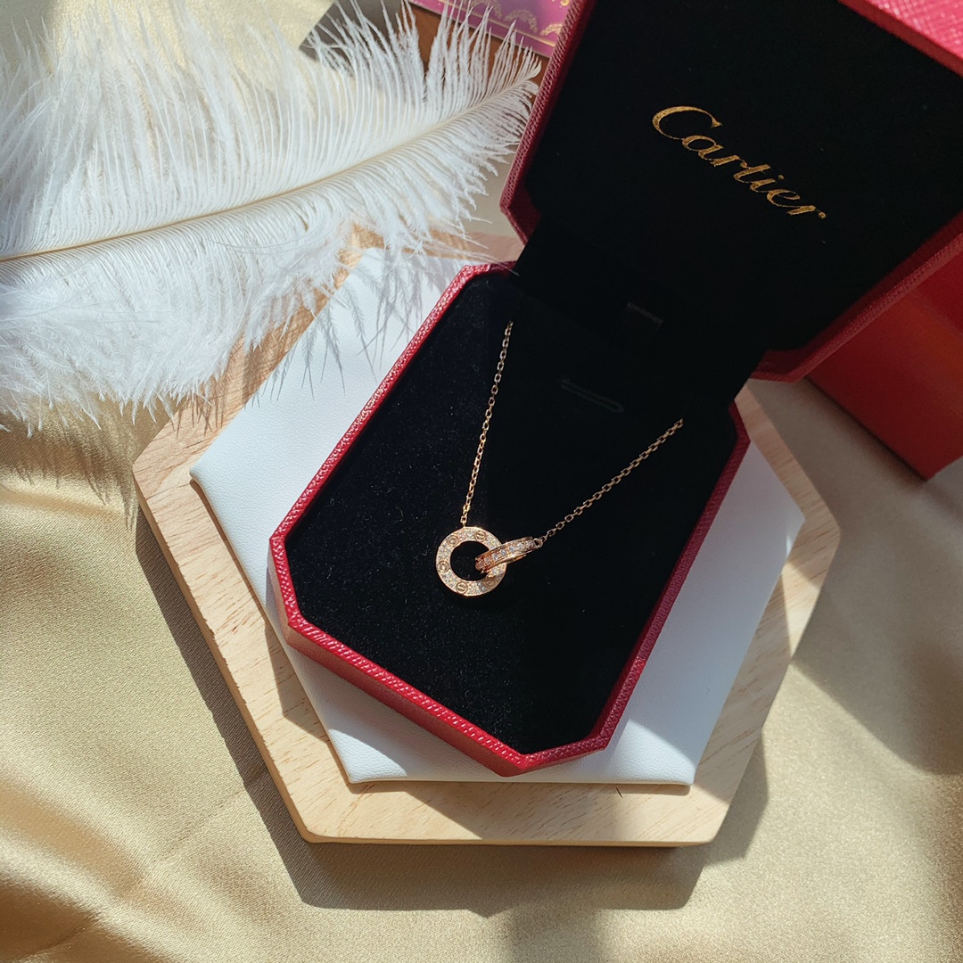 Ca*t1er necklace love golden 002